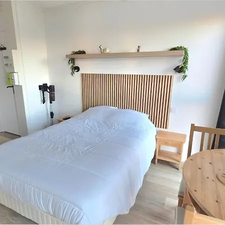 Cosy 아파트 *